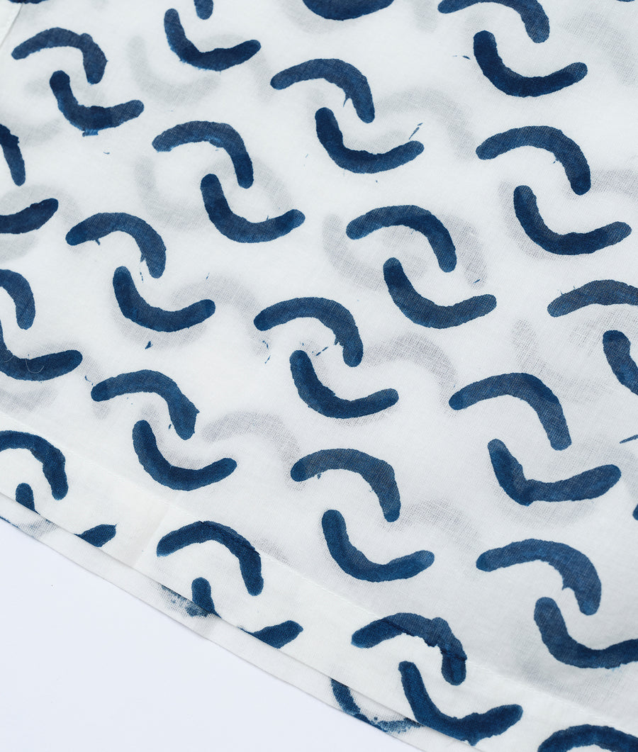 Blue crescent print on white cotton fabric - Industry of All Nations