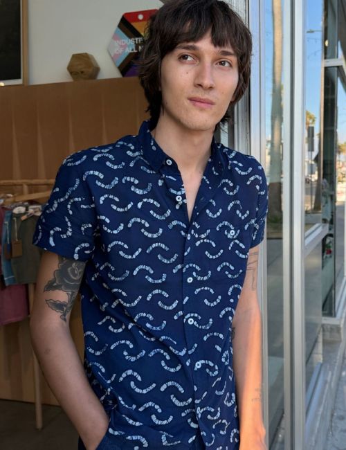 Alex wearing the Arcus Shirt in Indigo 12