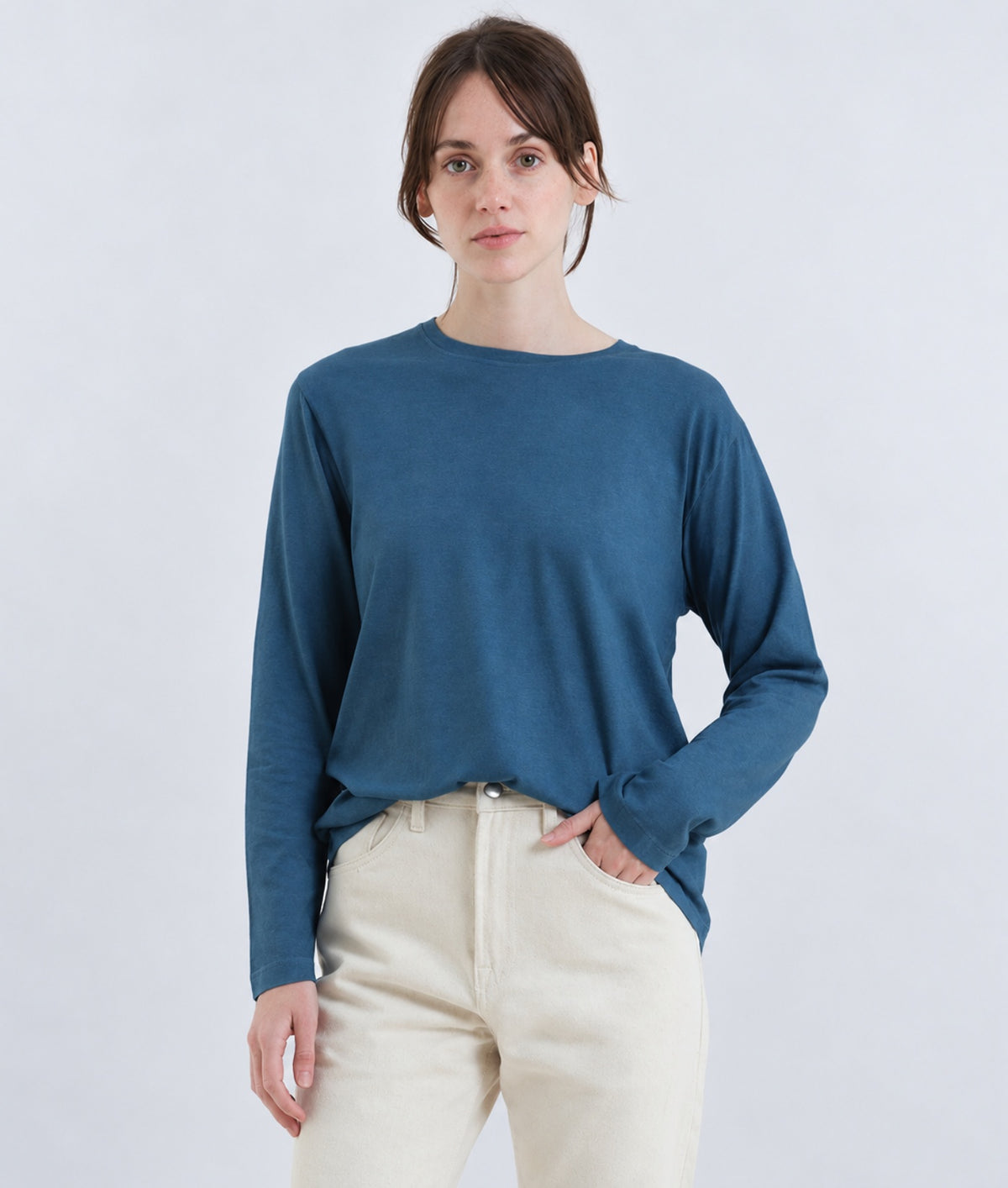 Clean Crewneck Long Sleeve T-shirt